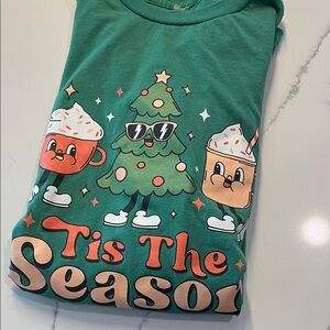 Green 'Tis The Season Graphic Tee